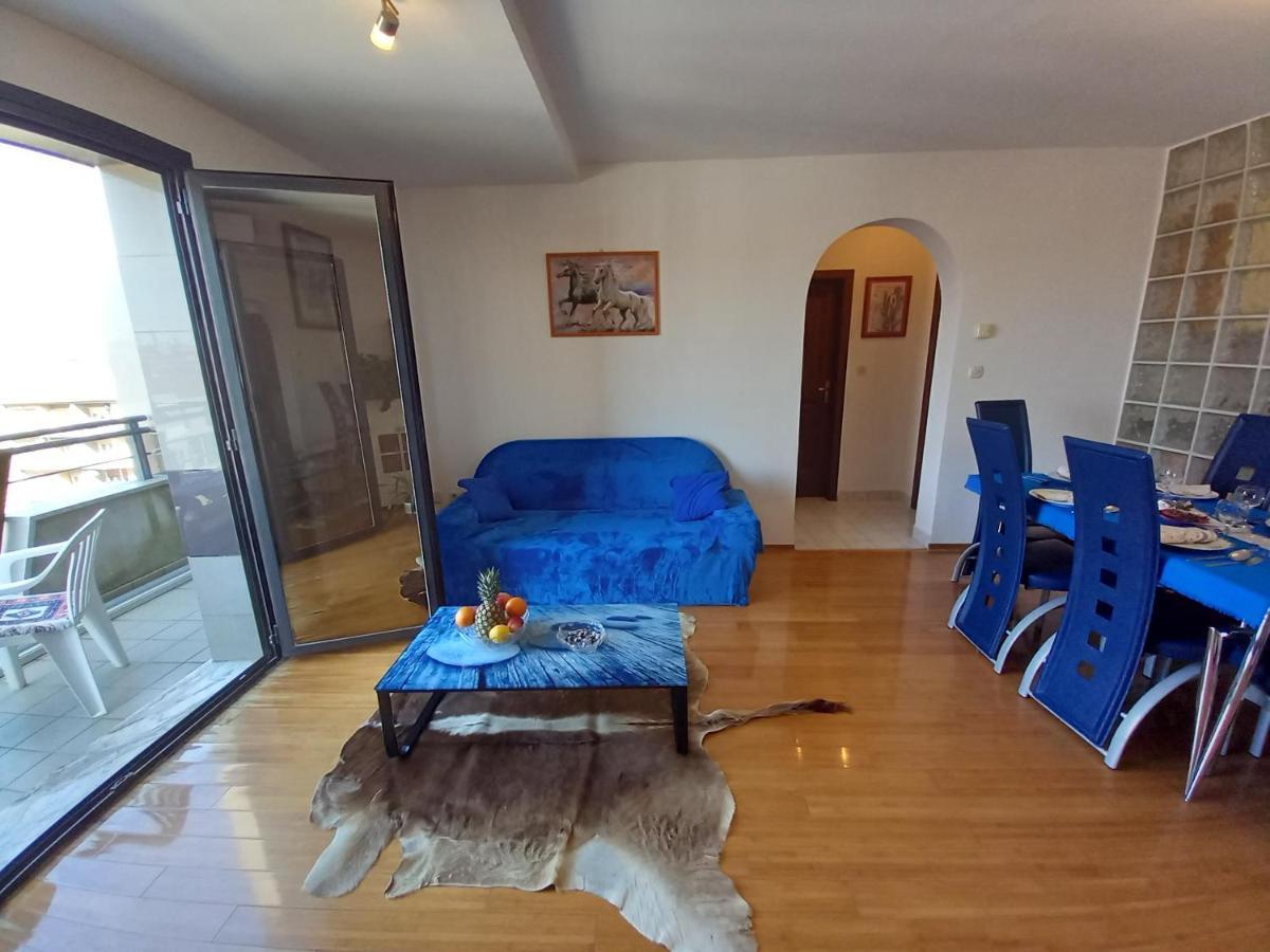 Iva Apartman Пула Экстерьер фото