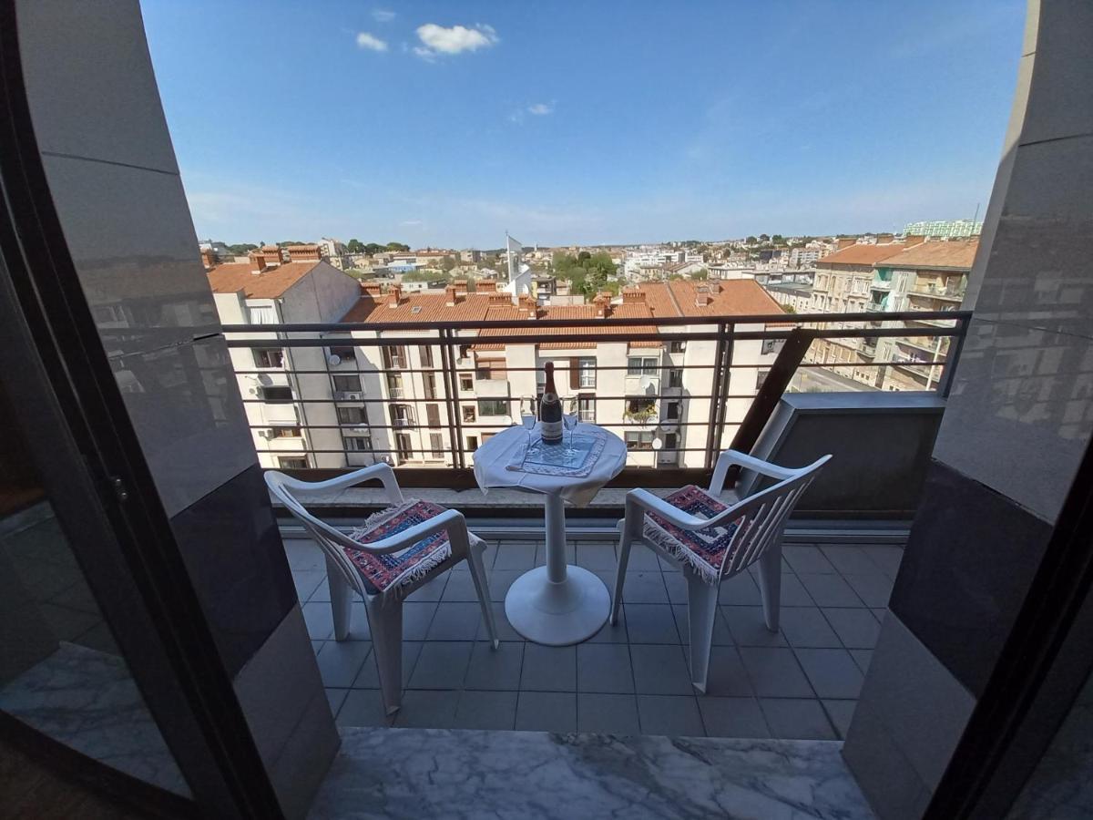 Iva Apartman Пула Экстерьер фото