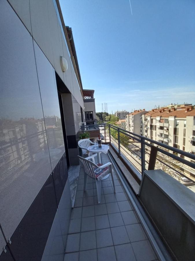 Iva Apartman Пула Экстерьер фото